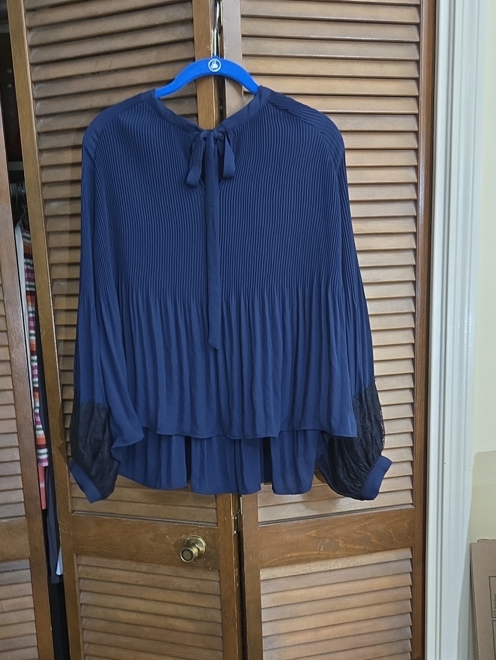 Zara Navy Pleated Tie-Neck Blouse with Black Sleeve Detail
